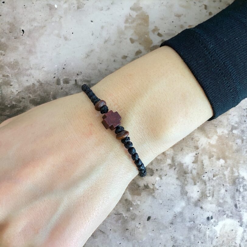 Komboskini black with wood cross - Image 2