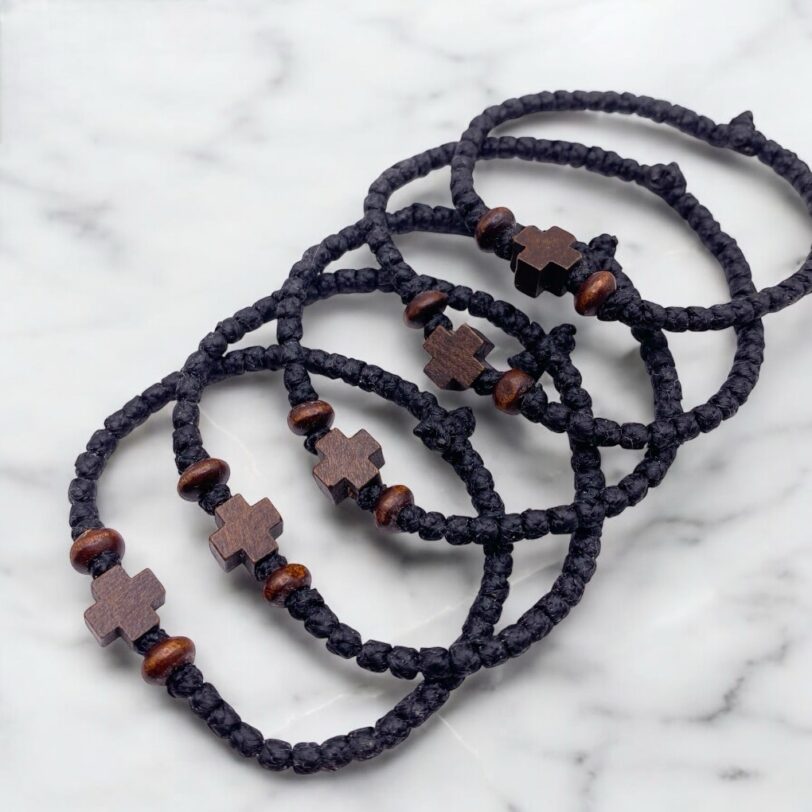 Komboskini black with wood cross