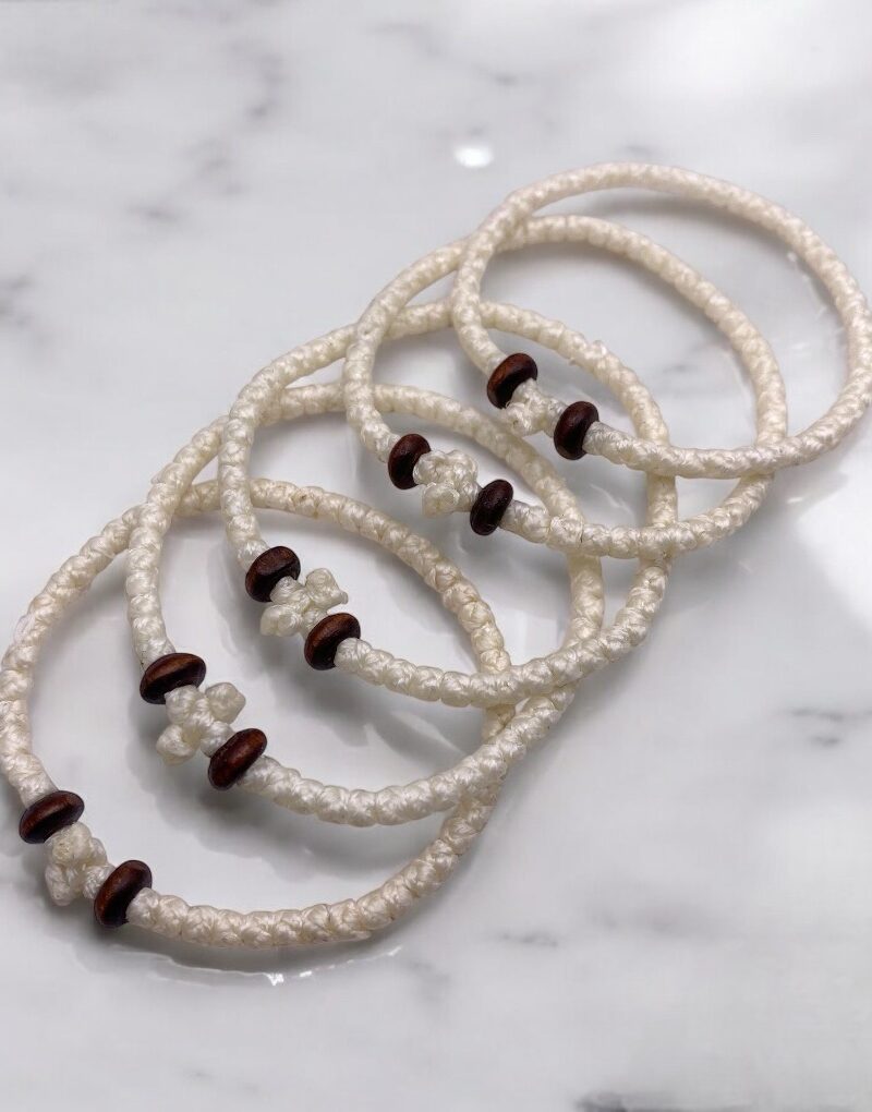 Komboskini white with wood
